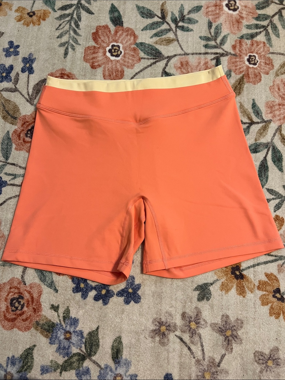 Liaison the Label Layered Sculpt Short V2